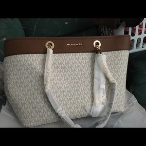 Michael kors large tote brand new